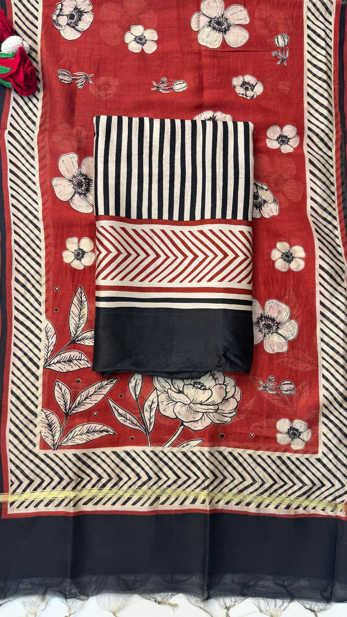 Pure Maheshwari Suit with Floral Dupatta