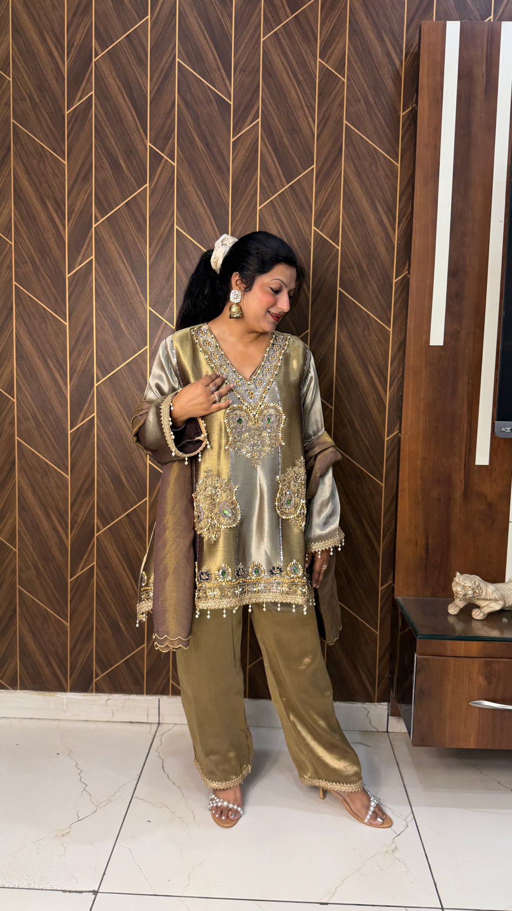 Antique Statement Handwork Suit Set(2 Colours)