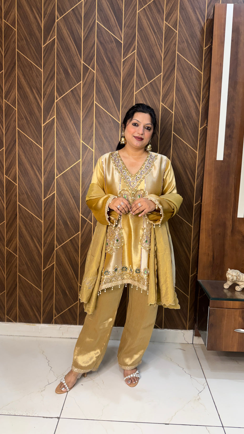 Antique Statement Handwork Suit Set(2 Colours)