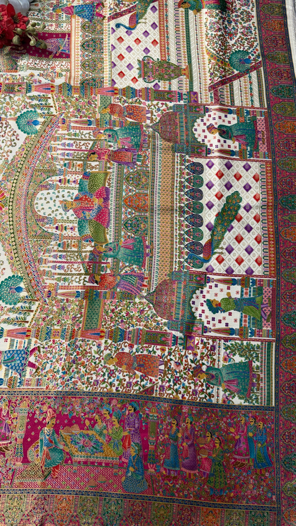 Position Print Jacquard Weave Silk Suit